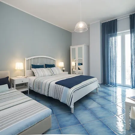 Capri 3* Σαλέρνο