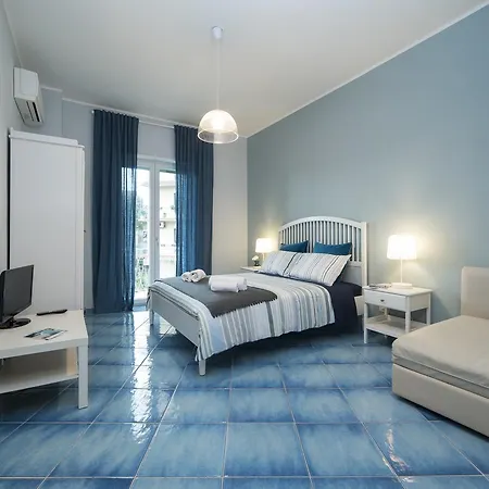 Capri Bed and Breakfast Σαλέρνο