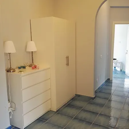 Capri 3*