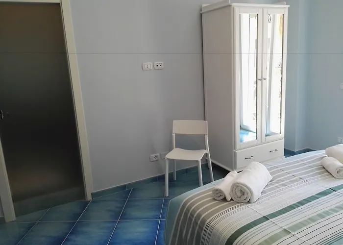 Couette-café Capri Salernes