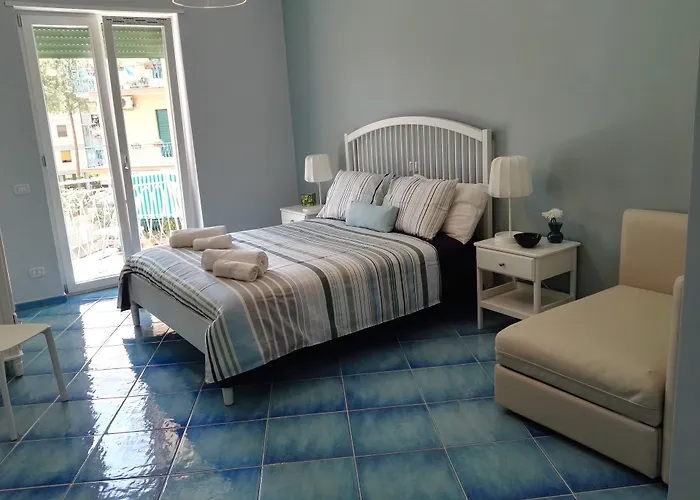 Capri Couette-café 3*