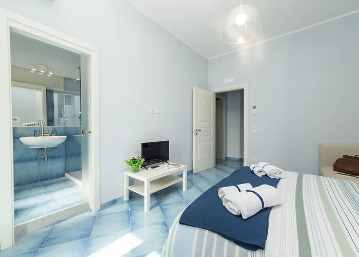 Couette-café Capri Salernes